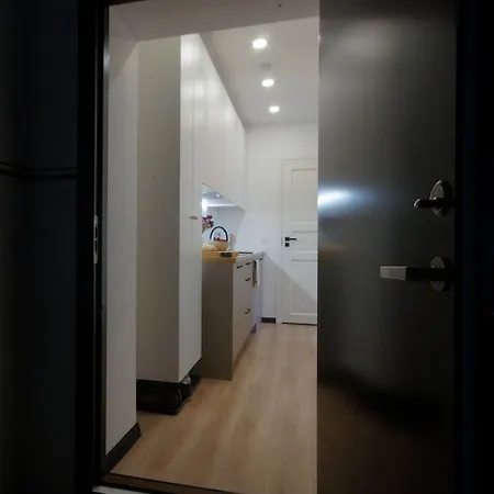 Pretty Little - Cozy In *