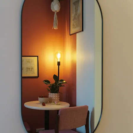 Apartment Pretty Little - Cozy In *