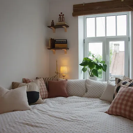 Pretty Little - Cozy In * Riga