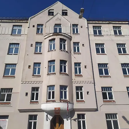 Pretty Little - Cozy In *