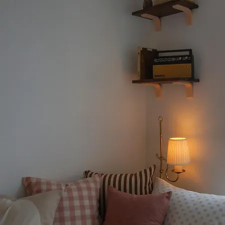 Apartment Pretty Little - Cozy In Riga