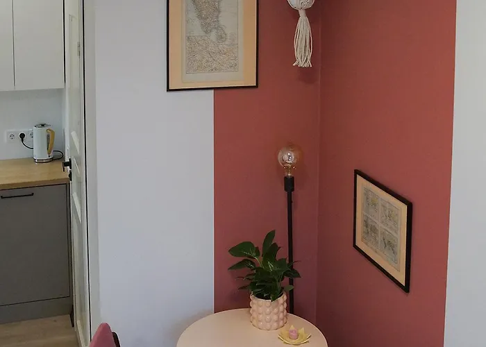 Apartment Pretty Little - Cozy In Riga